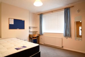 Bedroom- click for photo gallery